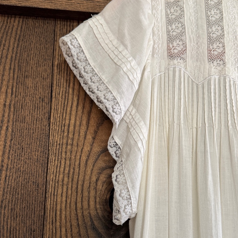 White Lace Heirloom Maxi Dress - Picture 3 of 11